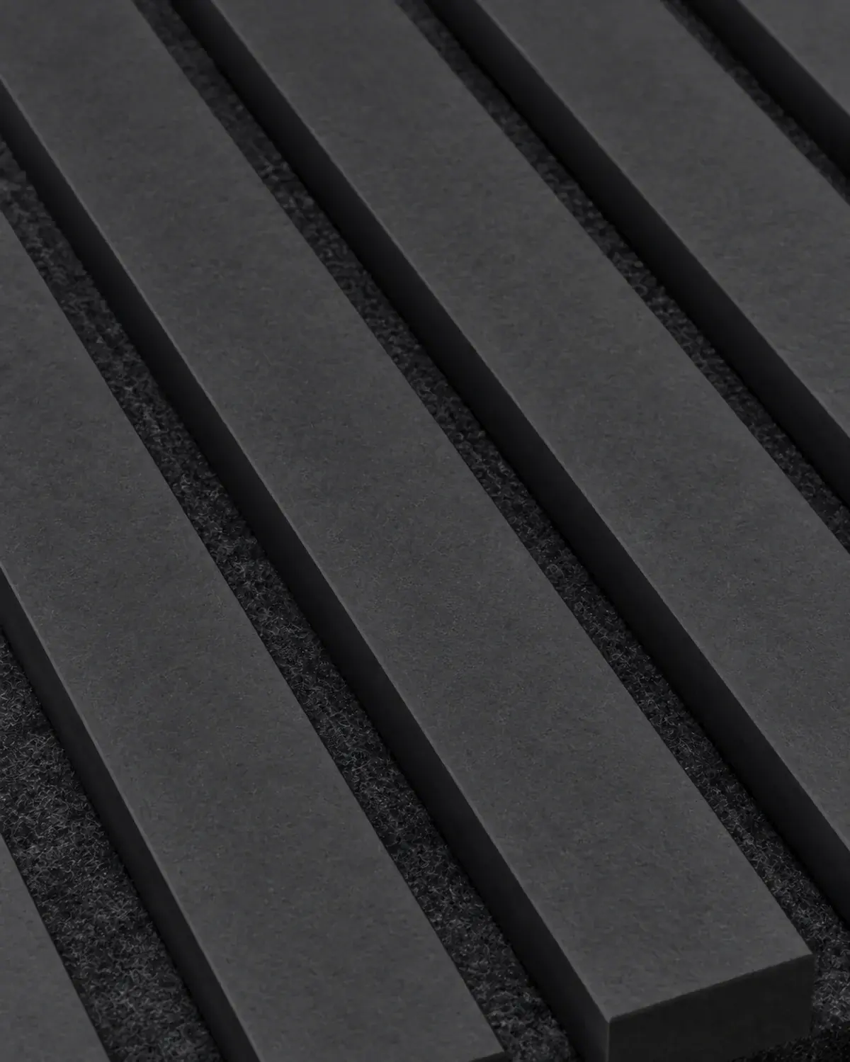 Cutaway illustration of the same panel with veneer removed, revealing black MDF slats on PET felt